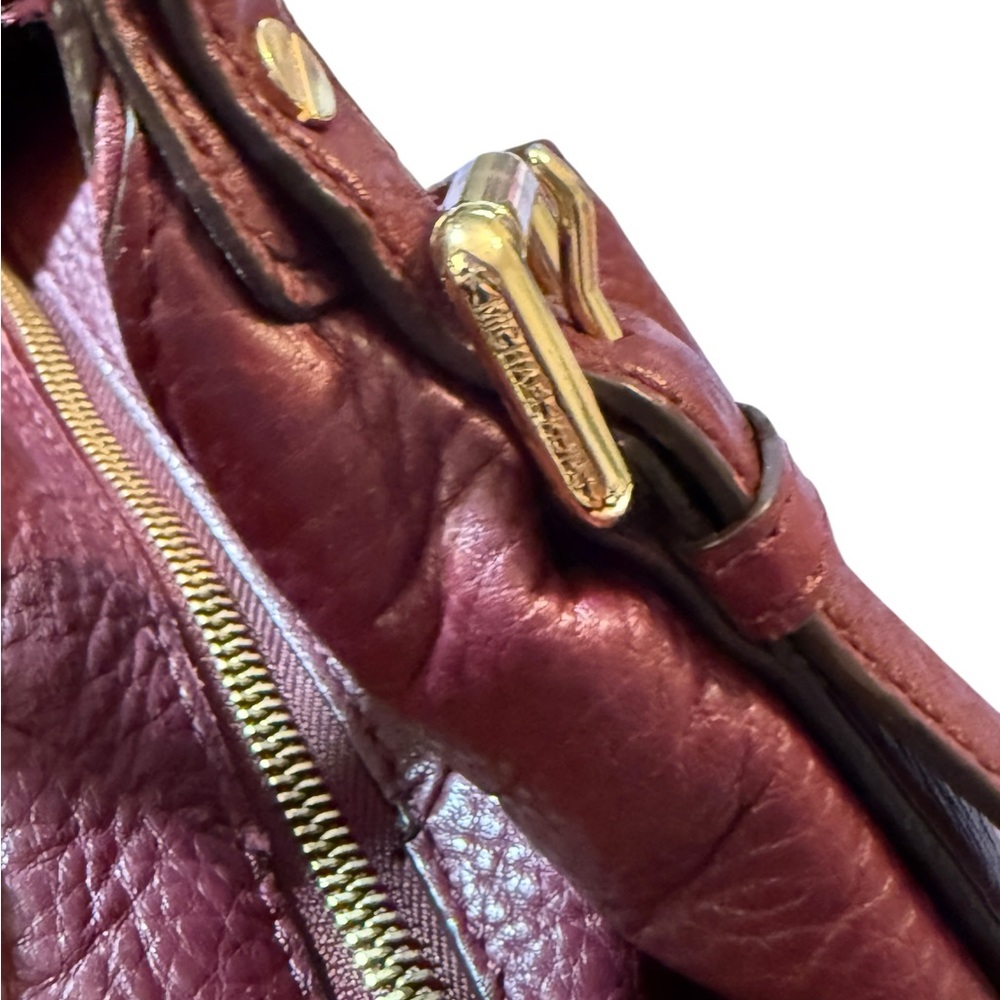 Michael Kors Bedford Large Shoulder Bag in Wine/Burgundy - Picture 9 of 16